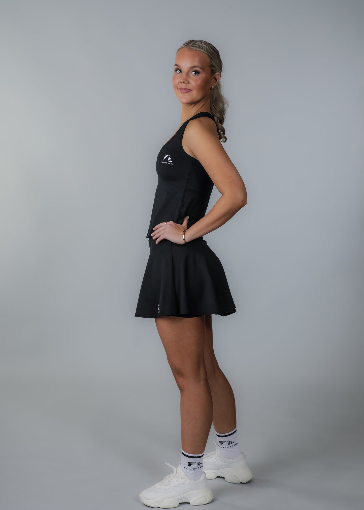 ANNIE Classic Skirt - Black