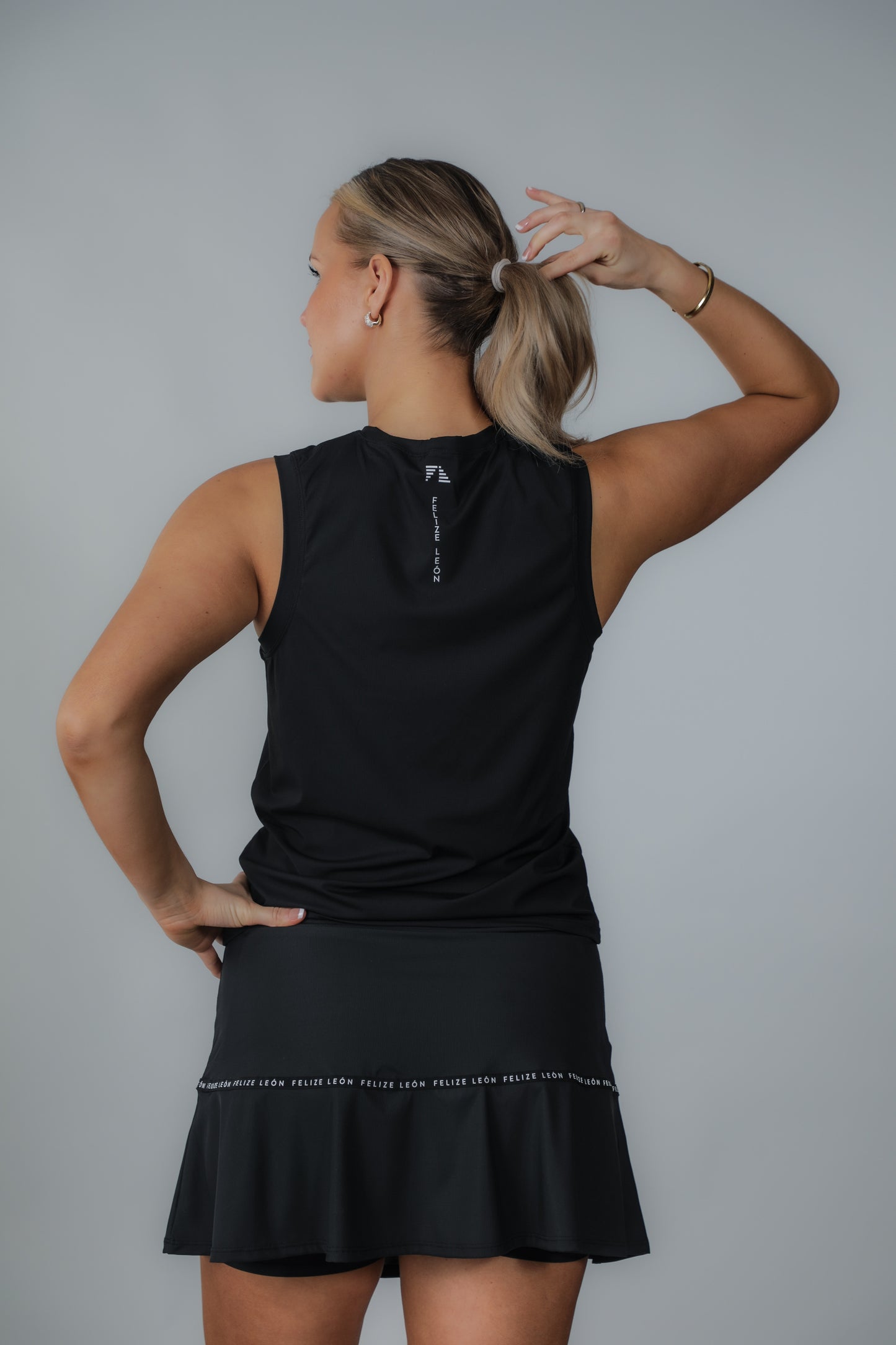 CLEO Performance Tank Top - Black