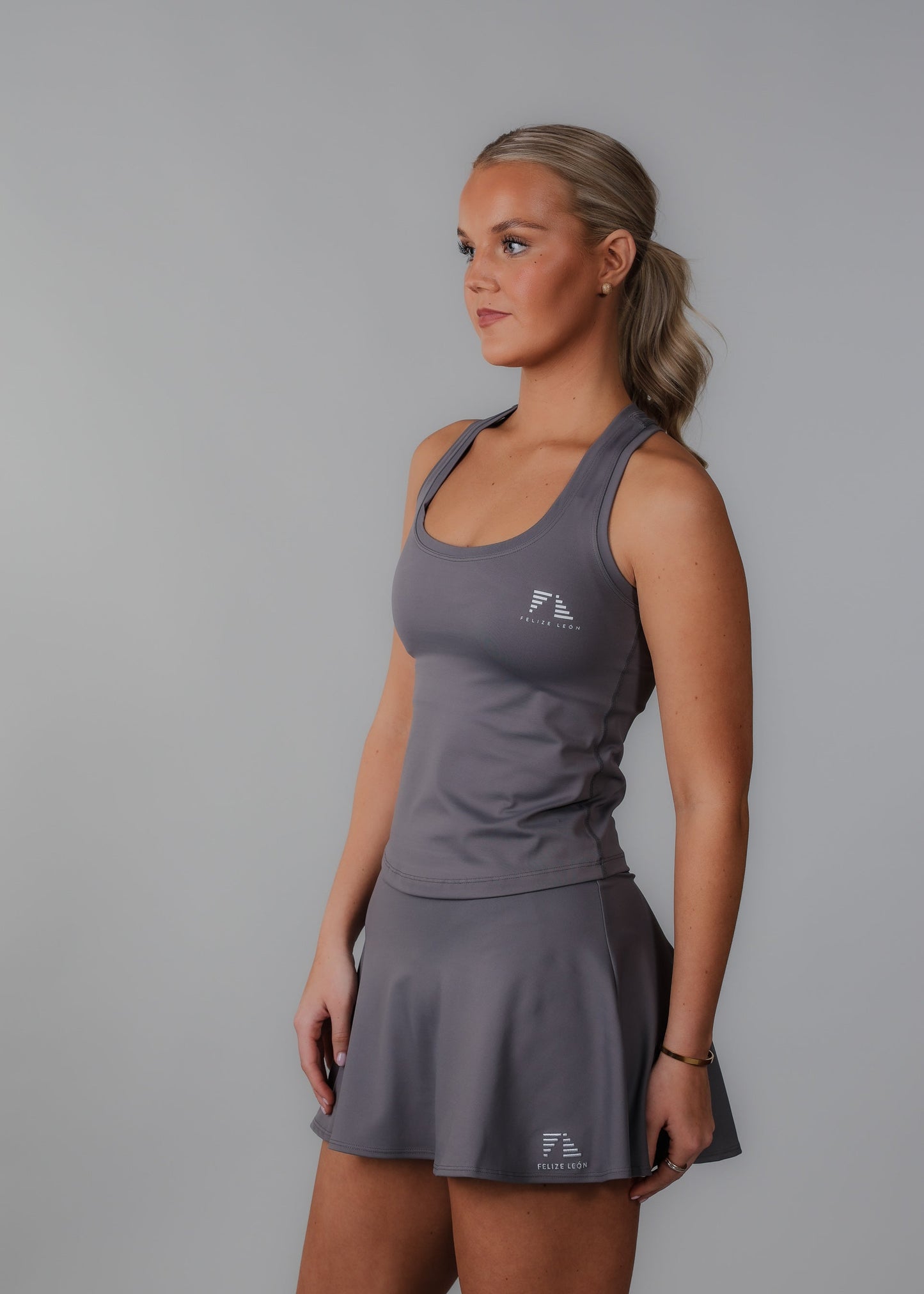 SOLO Tank Top - Grey