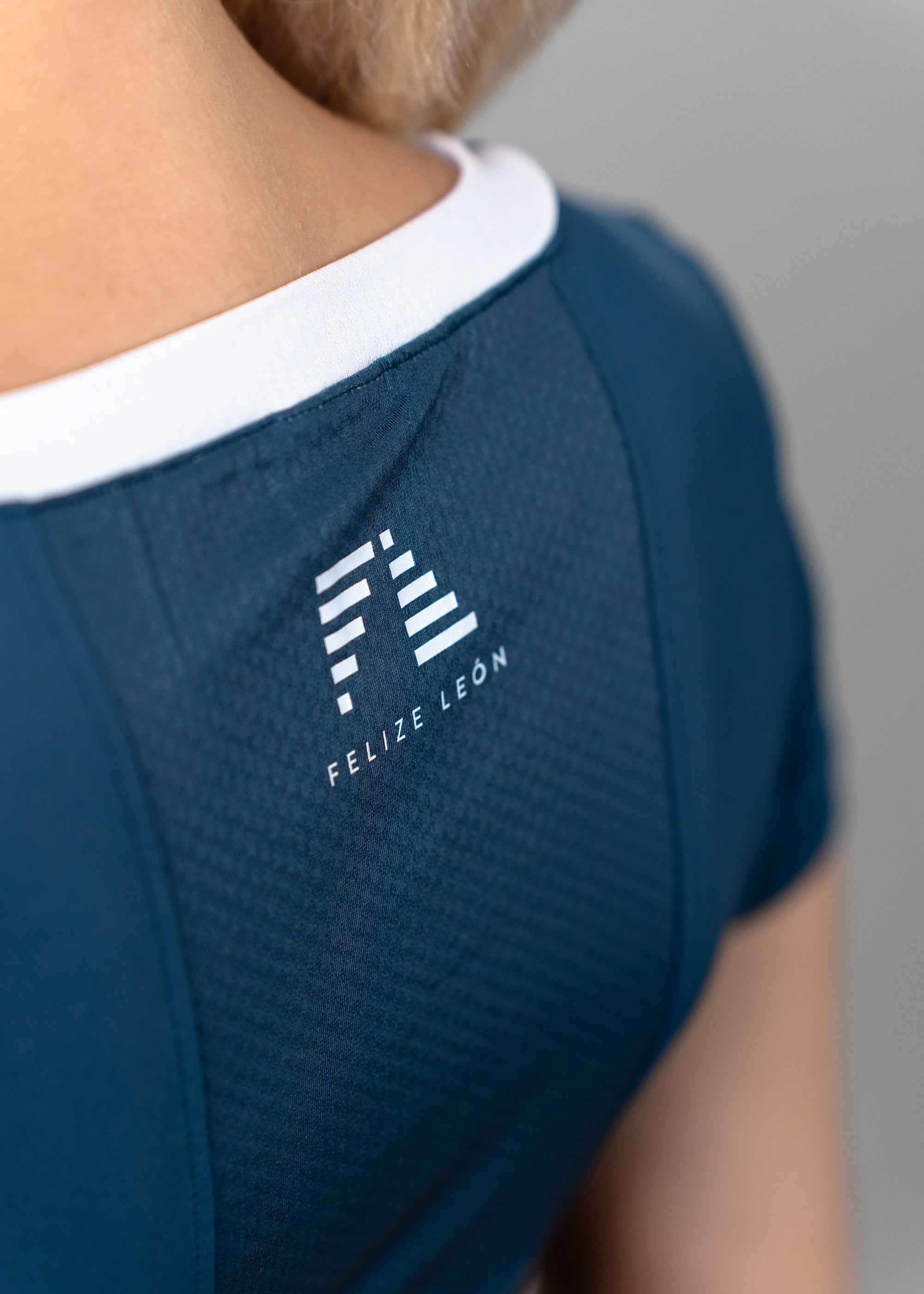 ALBA Active T-shirt - Blue/White