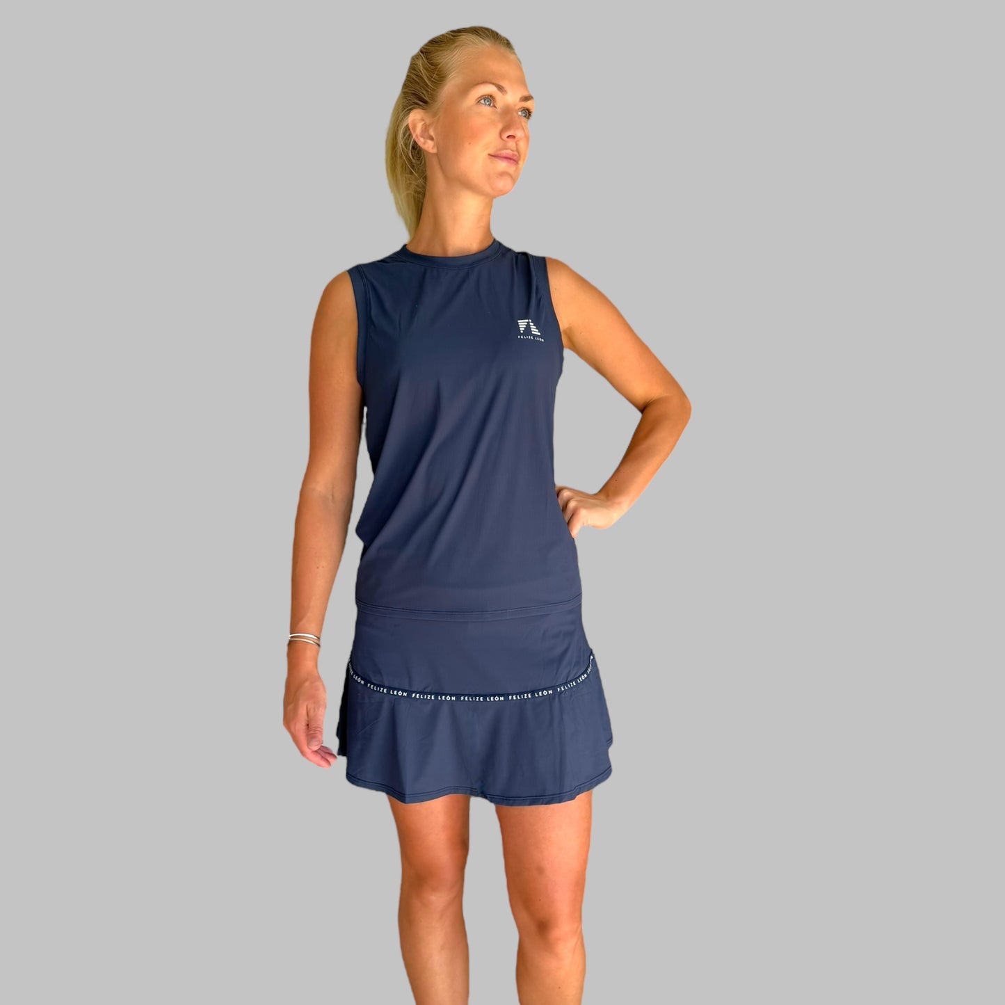 IZA Performance Skirt - Blue